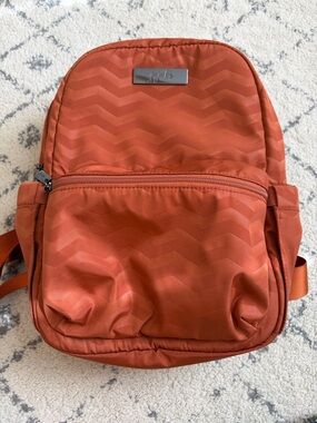 JuJuBe Midi Deluxe Backpack - Baked Clay Ziggy